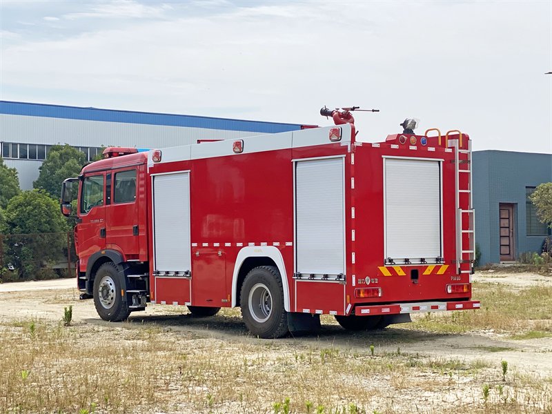 消防车科普：不只是“会喷水的大卡车”